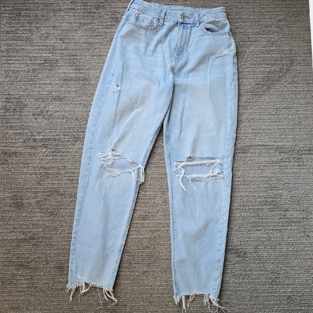 American Eagle Outfitters Curvy Mom Jeans - Picture 2 of 13